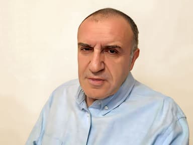 გიორგი ყვავილაშვილი